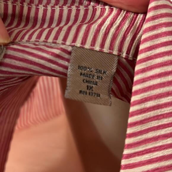 I.e. women’s silk blouse size 1X red and white striped button down shirt - Picture 4 of 7